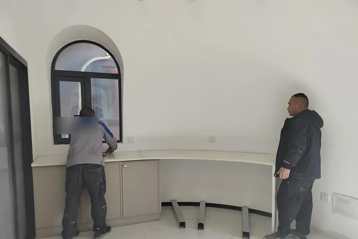 EPS dome interior finishing work around an arched window — reference photograph